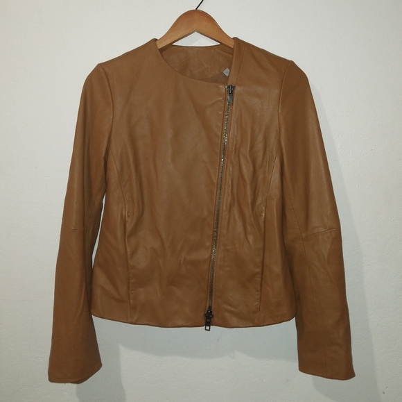 VINCE Zip Cross Front Leather Jacket - Picture 6 of 10